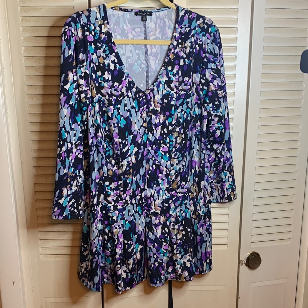 Sami & Jo Plus Size Abstract Print Top V-neck